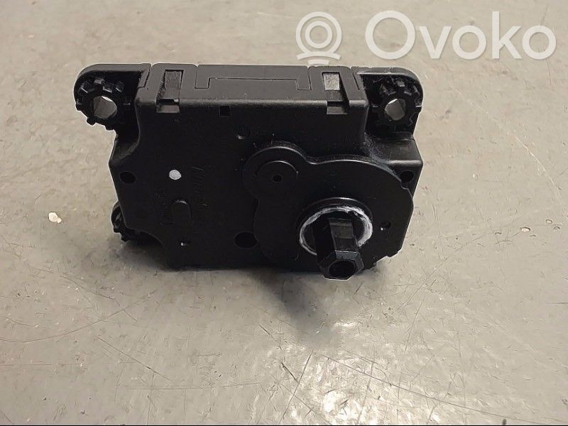 Nissan X-Trail T32 Actuator/motor clapetă debit aer A/C 