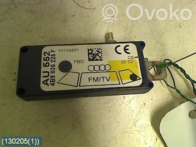 Pystyantennivahvistin   4B9035225F,AU552