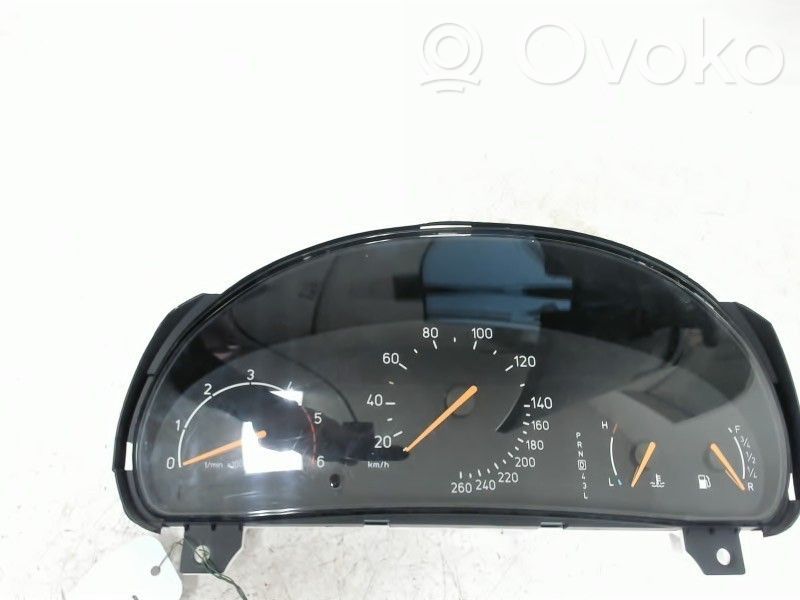 Saab 9-5 Speedometer (instrument cluster) 