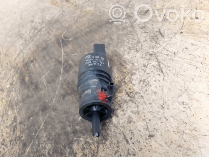 BMW 5 F10 F11 Windscreen/windshield washer pump 