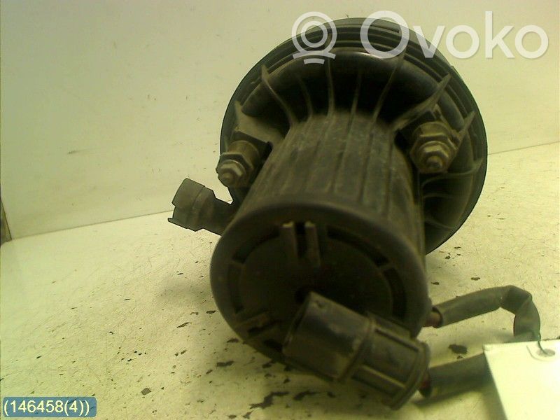 BMW 5 E60 E61 Antrinis oro siurblys 