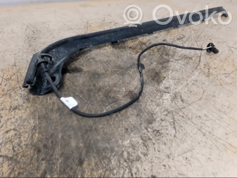 Volkswagen PASSAT B8 Tailgate trim 