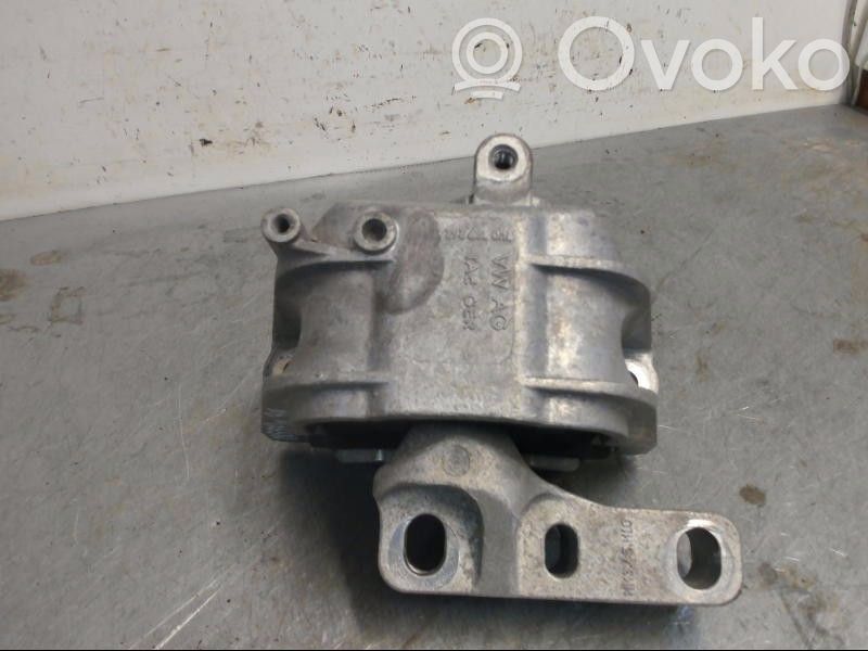 Skoda Superb B6 (3T) Engine mounting bracket 