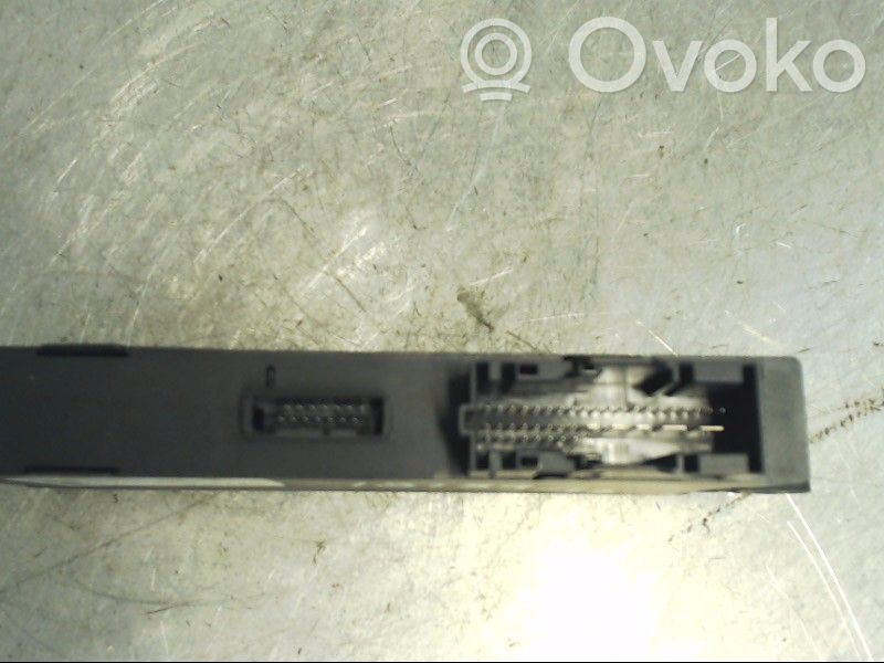 BMW 3 E90 E91 Sonstige Steuergeräte / Module 