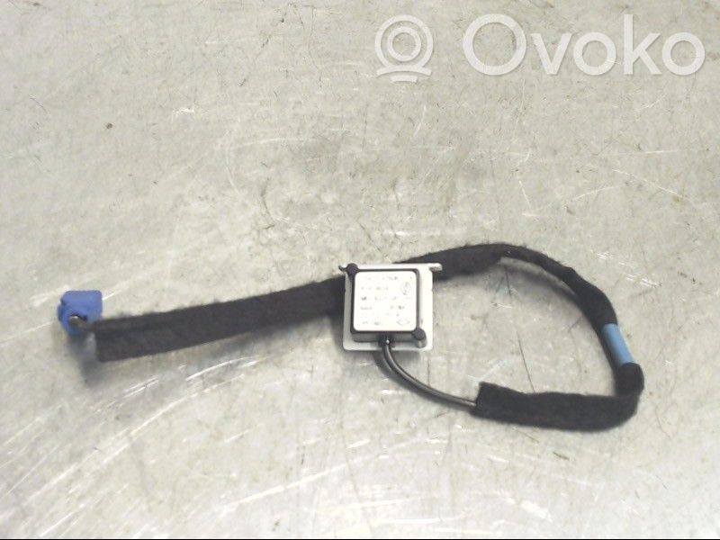 Renault Trafic III (X82) Antenă radio 