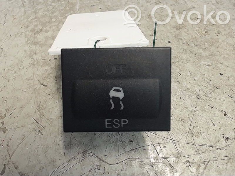 Interruptor de control de tracción (ASR)   1383527,3M5T2C418BE