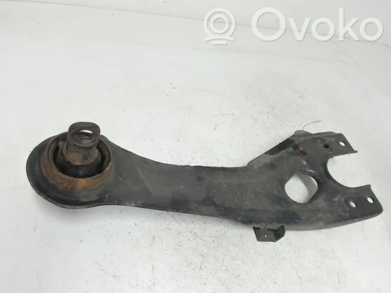 KIA Ceed Querlenker hinten 