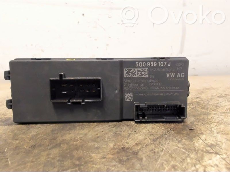 Tailgate/trunk control unit/module   5Q0959107P,A2C73762913,5Q0959107J