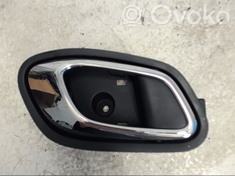 KIA Ceed Front door interior handle 