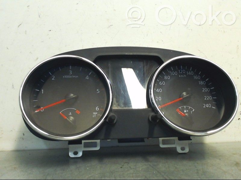 Nissan Qashqai+2 Nopeusmittari (mittaristo) 