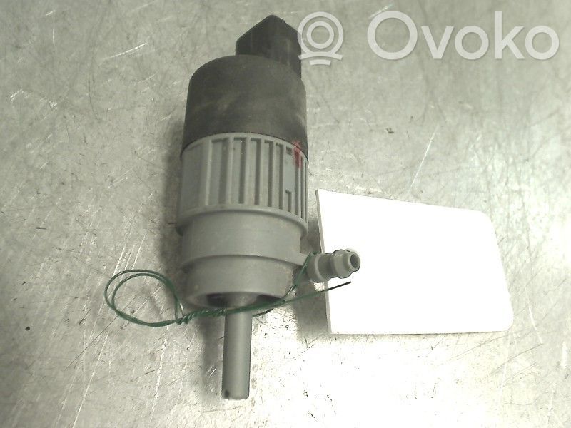 Nissan Navara D40 Headlight washer pump 