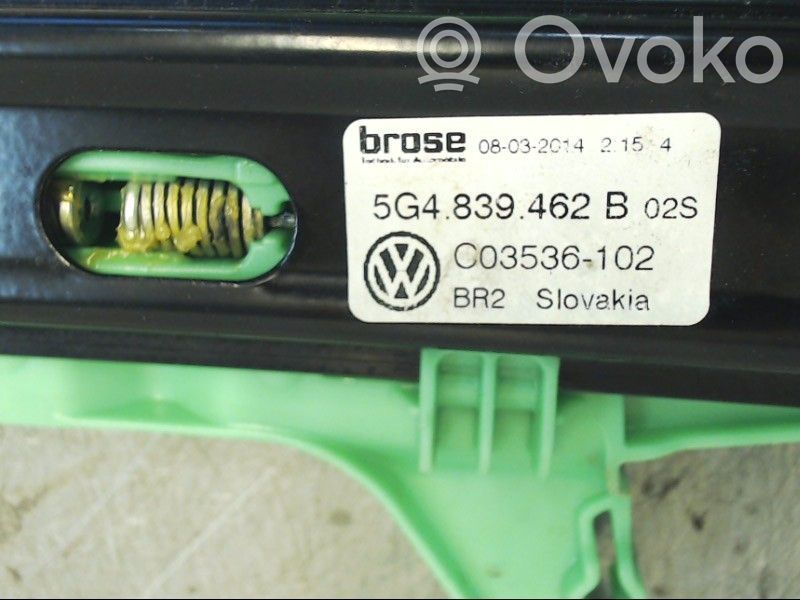 Volkswagen Golf VII Mecanismo para subir la puerta delantera sin motor 