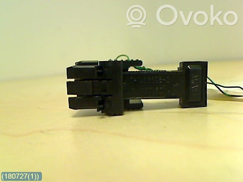 BMW 5 F10 F11 Comutator senzor pedală frână 
