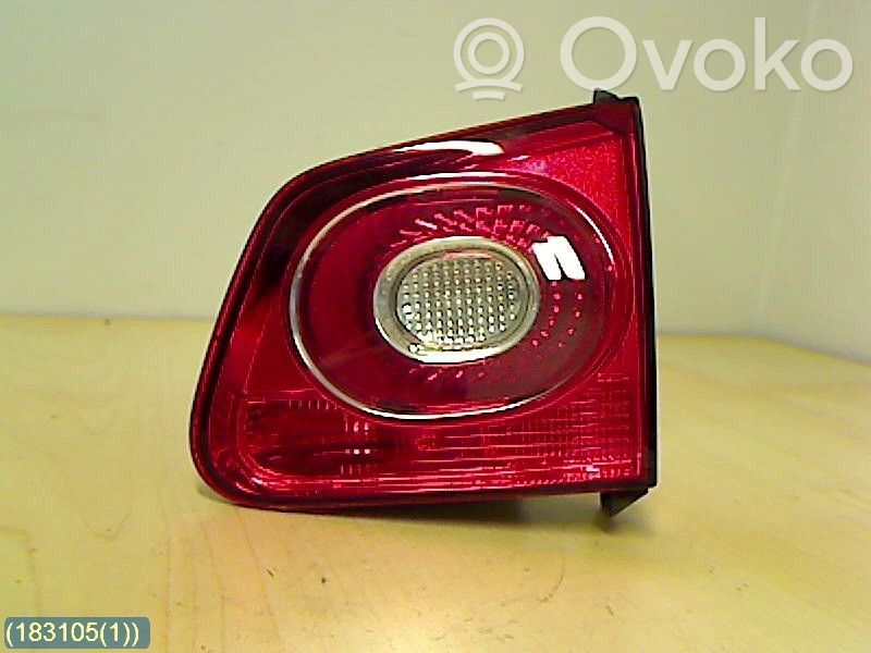 Lampy tylnej klapy bagażnika   5N0945094B,00969202HELLA