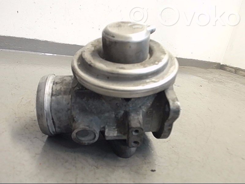 EGR-venttiili   038131501,038131501E
