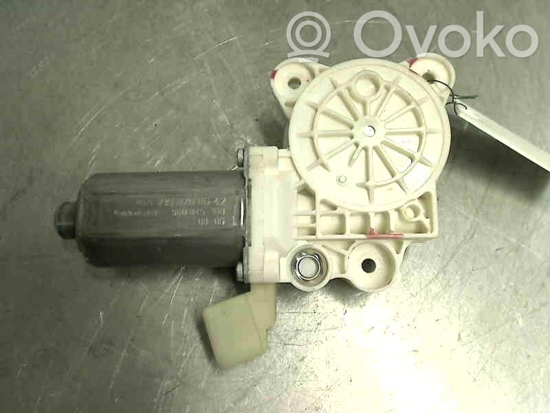 Mercedes-Benz CLS C219 Motor macara geam ușă spate 