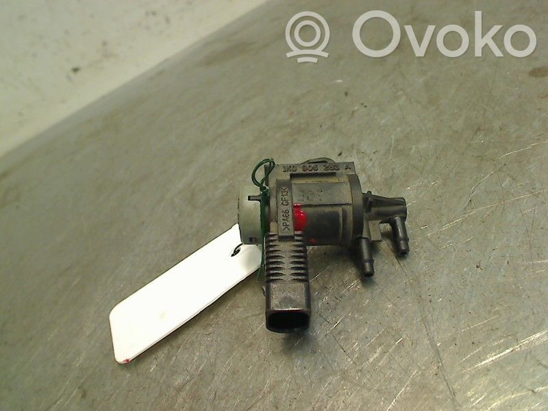 Volkswagen Golf VI Solenoid supapă turbosuflantă