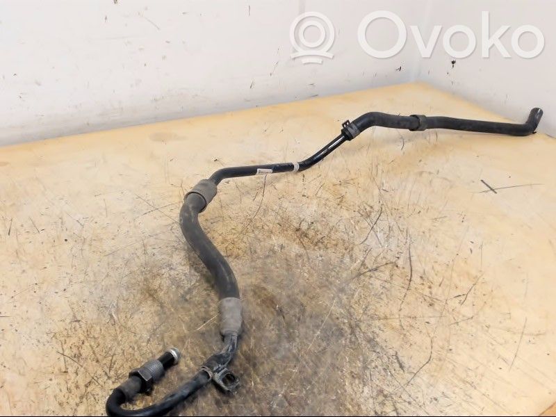 Volkswagen Touareg II Furtun/conductă servodirecție 