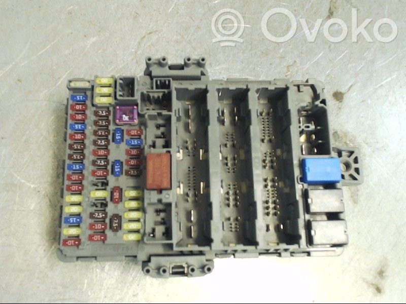 Honda CR-V Sulakemoduuli 