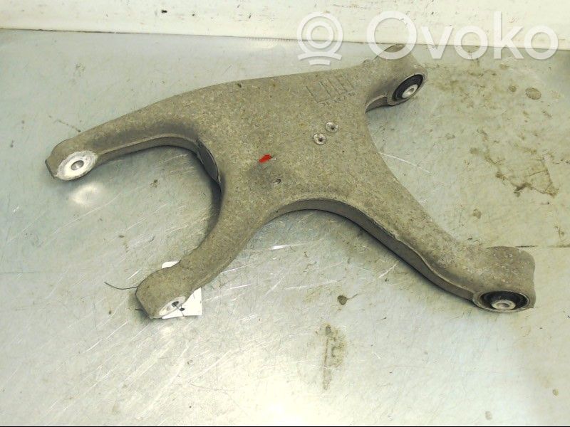 Audi A5 8T 8F Braccio di controllo sospensione posteriore 
