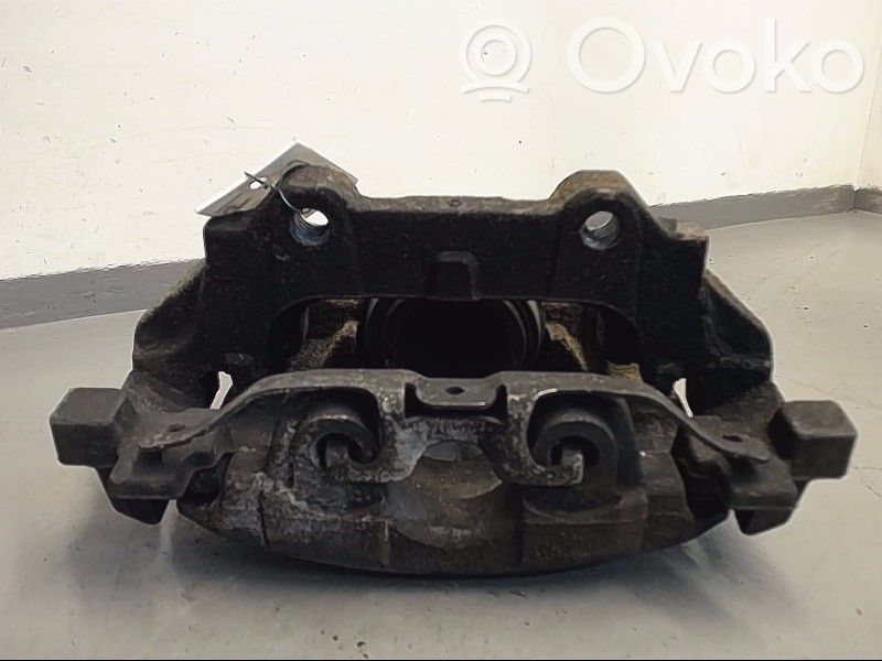 Ford Kuga II Priekinis suportas 