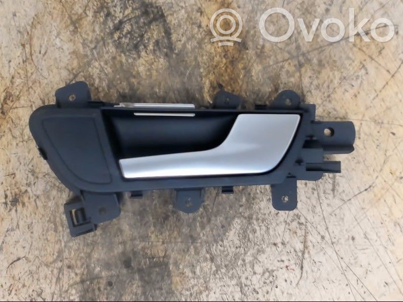 Audi A4 Allroad Manecilla interna puerta delantera 
