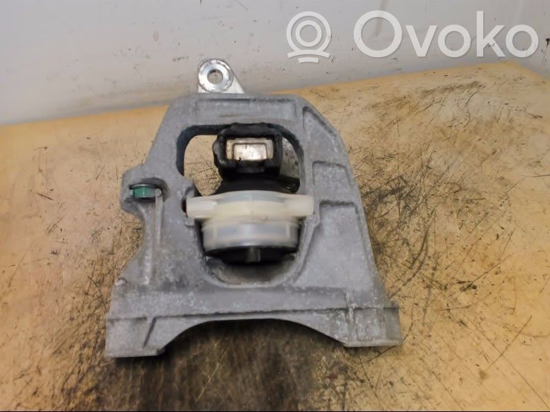 Engine mounting bracket   9816339580