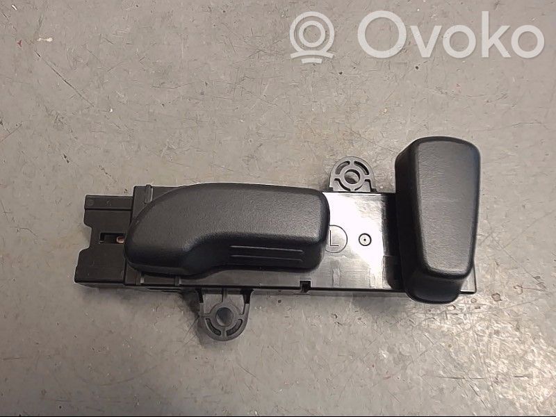 Interruptor de control del asiento   64176FJ010