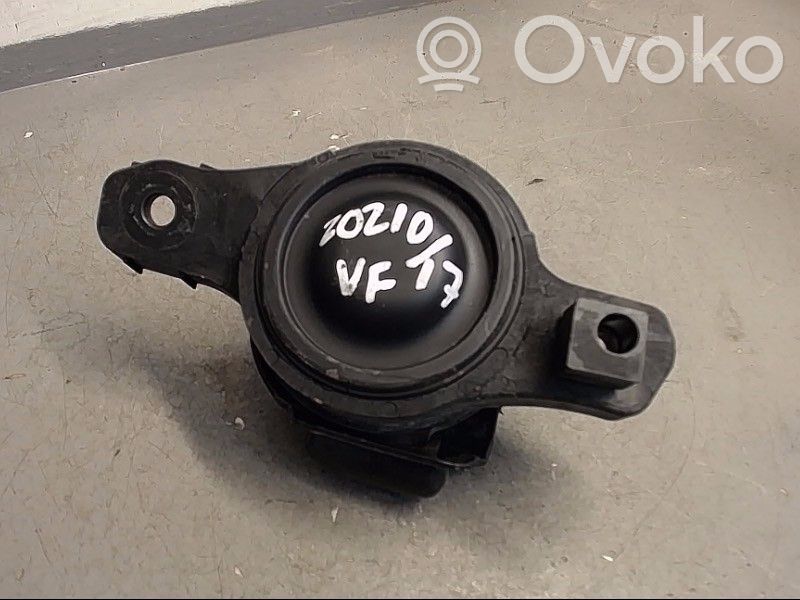 Engine mounting bracket   41022FJ020