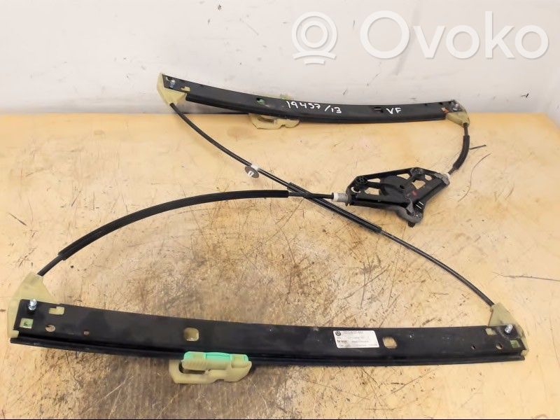 Skoda Octavia Mk3 (5E) Mechanizm podnoszenia szyby przedniej bez silnika 