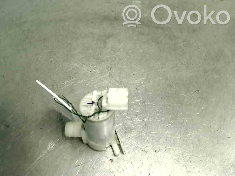 Nissan NV200 Windscreen/windshield washer pump 
