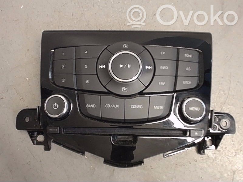 Chevrolet Cruze Unitate principală radio/CD/DVD/GPS 