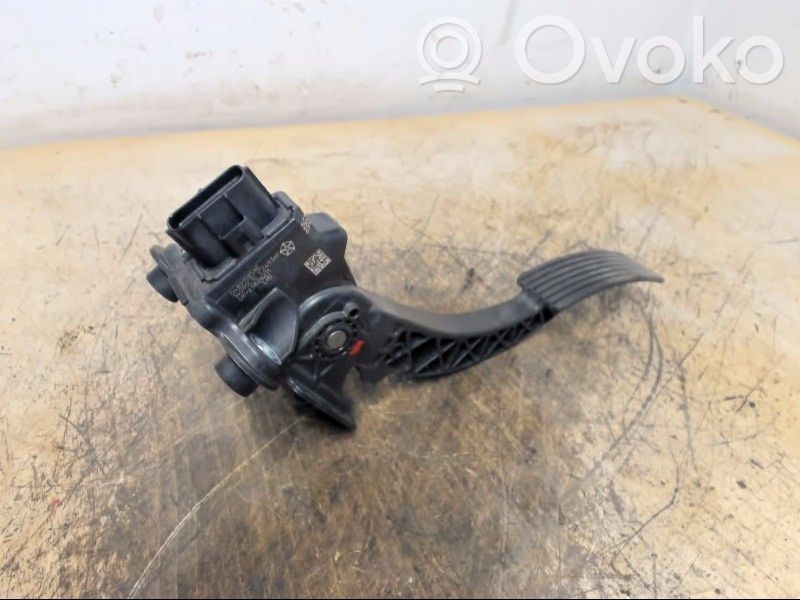 Fiat Freemont Accelerator throttle pedal 