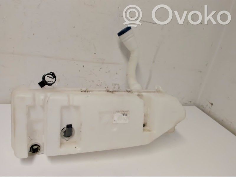Toyota Proace Langų skysčio bakelis 
