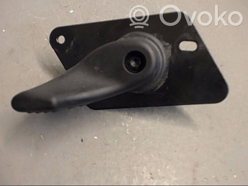 Front door interior handle   9818155780