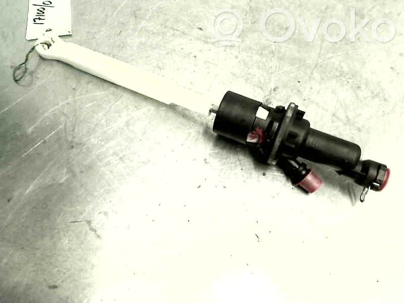 Peugeot 308 Główny cylinder sprzęgła 