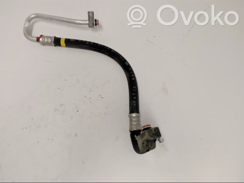 Toyota Auris E180 Ilmastointilaitteen putki (A/C)