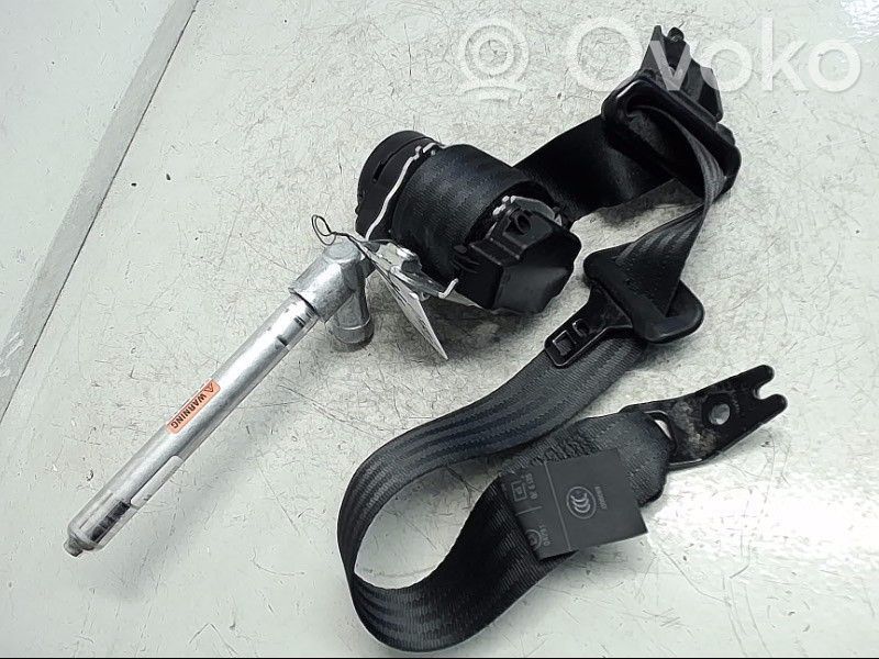 Volvo V70 Cinturón trasero 