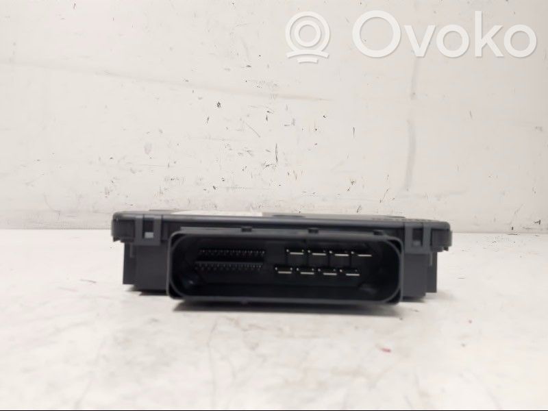 Module de commande de frein à main   95861810901,10095129053,7P0907801F