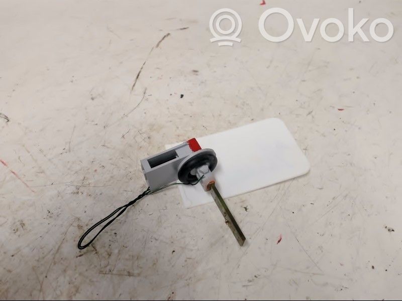 Innentemperatursensor   95857230400,784303A,3D0907543A