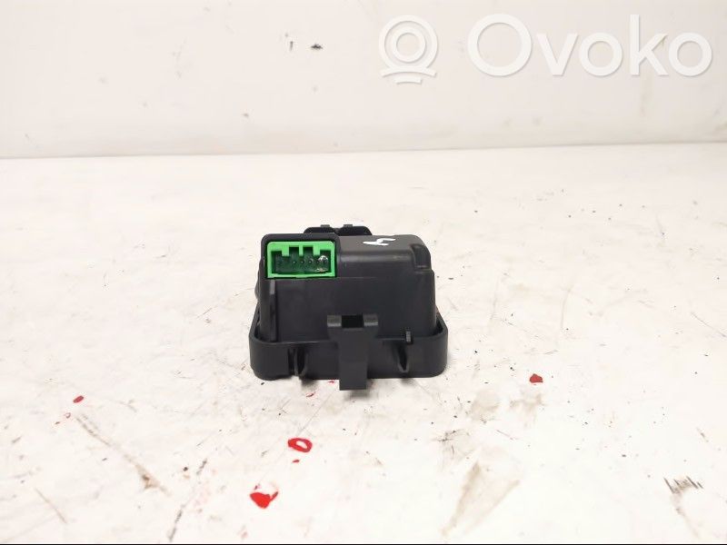 Volvo XC70 Senzor radar distronic