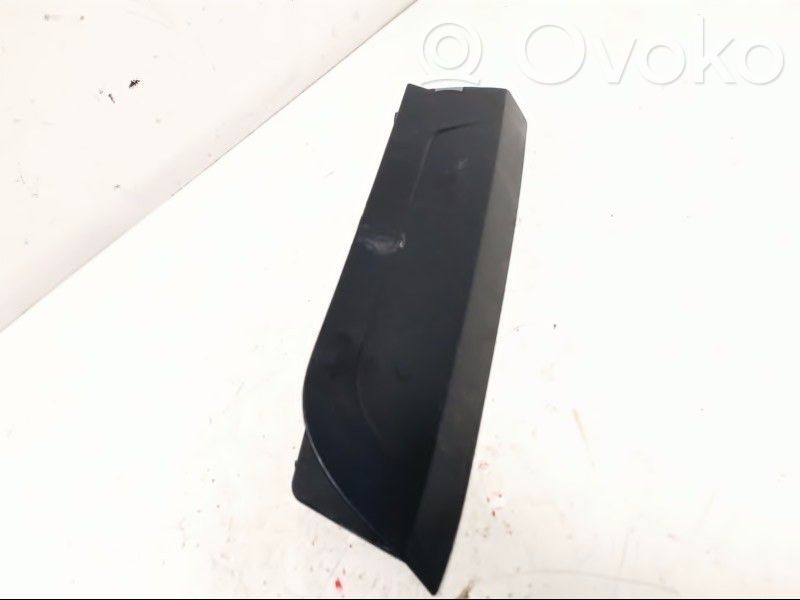 Ford Transit -  Tourneo Connect Listwa pod lampę tylną 