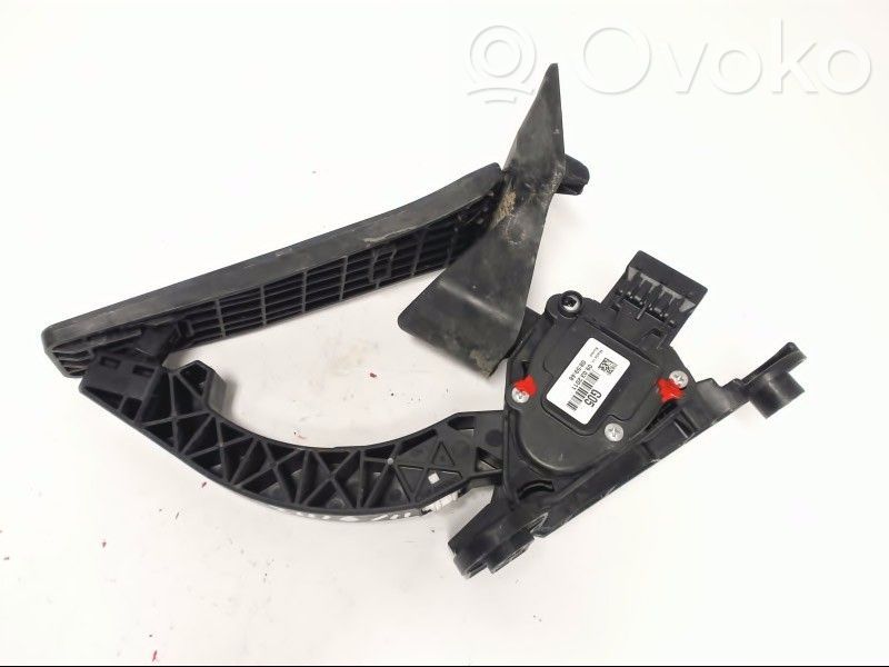 Gaspedal   327002P230