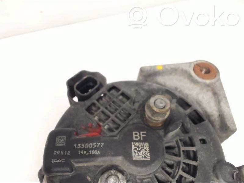 Opel Insignia A Generator/alternator 