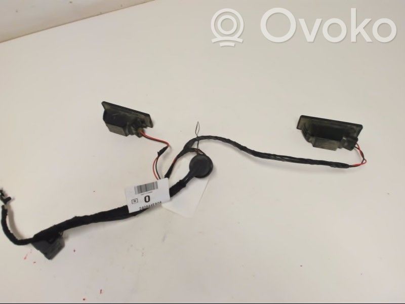 Nissan Qashqai Éclairage de plaque d'immatriculation 