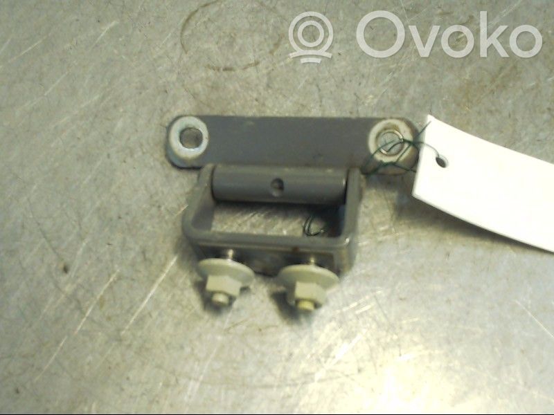 KIA Soul Tailgate/trunk/boot hinge 