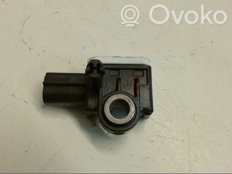 Ford Mondeo MK V Airbag deployment crash/impact sensor 