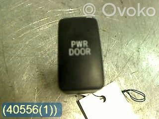 Tailgate/boot open switch button   8493028040,156935