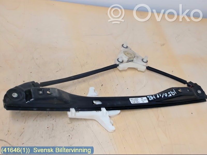 Volkswagen Amarok Meccanismo di sollevamento del finestrino anteriore senza motorino 