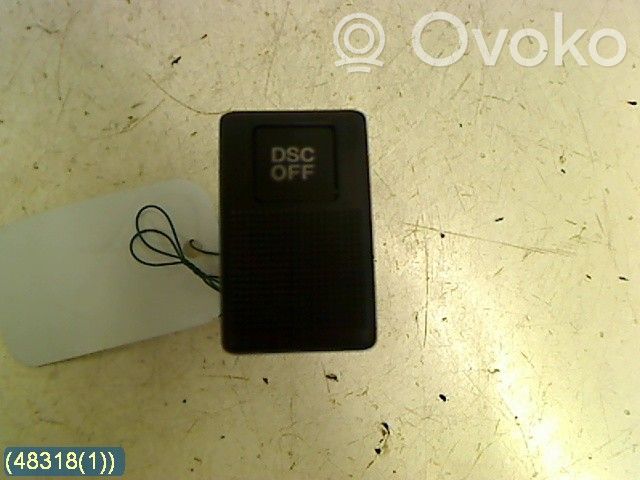 Traction control (ASR) switch   15A469